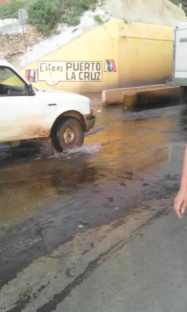 Más de tres años con las cloacas colapsadas en Túnel de La Caraqueña y Tierra&nbsp;Adentro