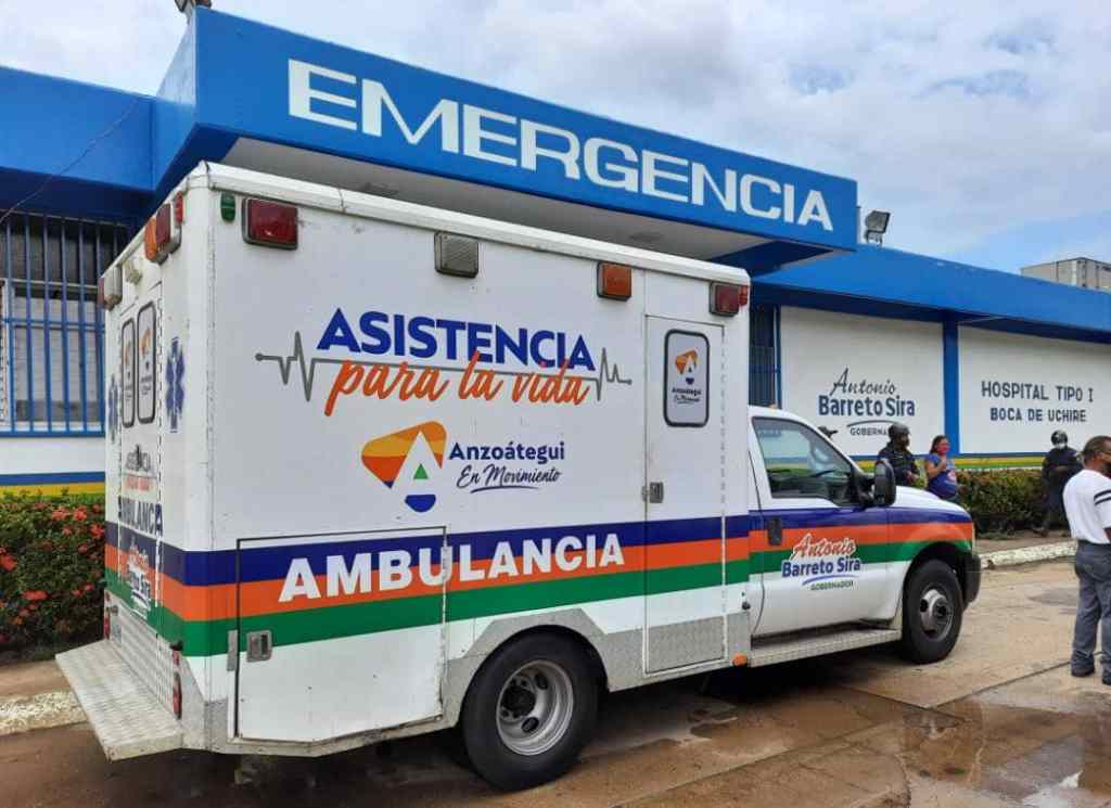 Gobernación de Anzoátegui entregó ambulancia repotenciada para Hospital de Boca de&nbsp;Uchire