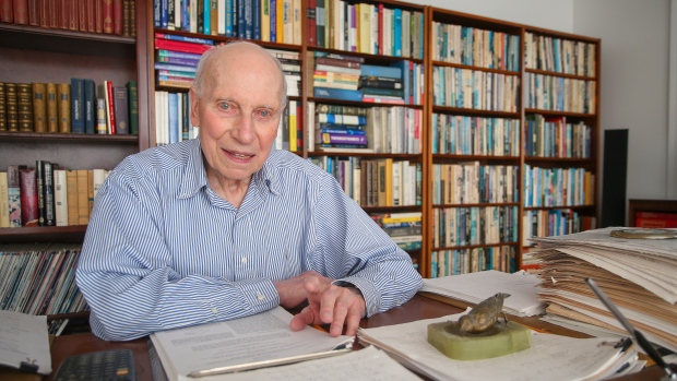 Tiene 89 años y logró su sueño: Convertirse en&nbsp;físico