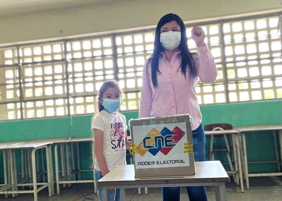 Sugey Herrera dice que el proceso en Barcelona se desenvuelve de manera normal en los 157&nbsp;centros