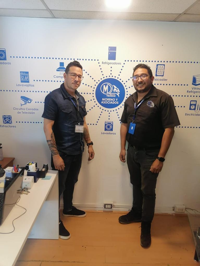 Hermanos zulianos se consolidan entre los mejores de Santiago con su empresa de&nbsp;refrigeración