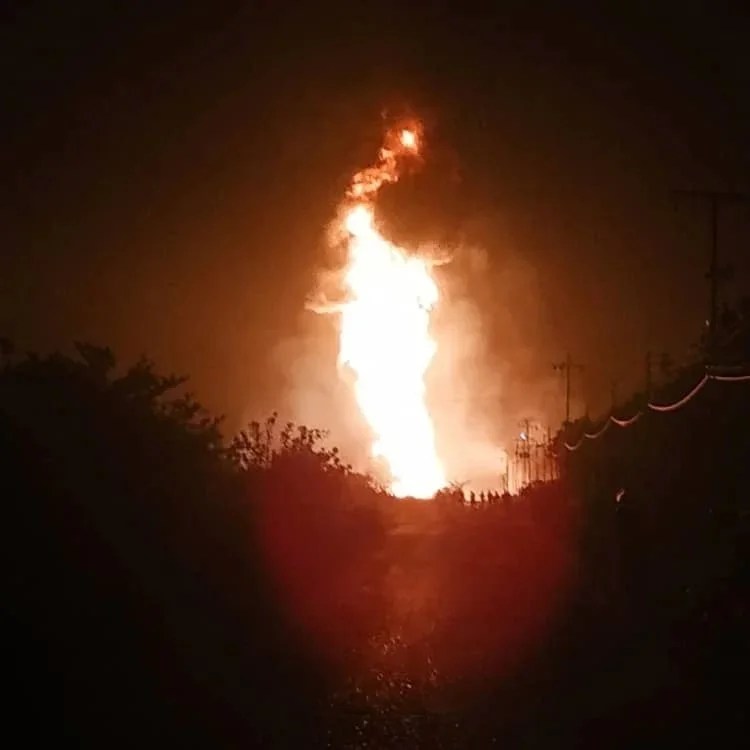 Intentaron robar combustible y estalló tubería ocasionando Incendio de gran&nbsp;magnitud