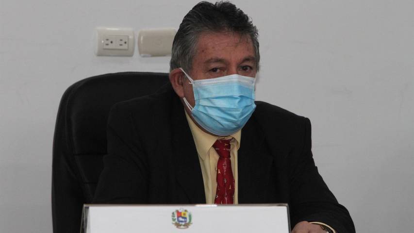 Rector del CNE aseguró que aún no reciben informe de la&nbsp;MOE