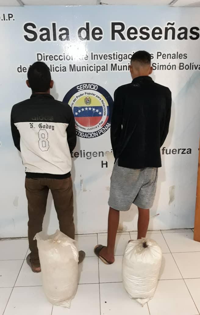 Detenidos dos sujetos en Barcelona transportando sal no apta para el consumo&nbsp;humano