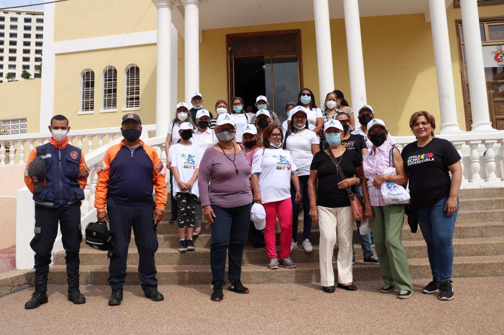 Ruta a los 7 templos organizada por NoticiasdeAqui estuvo llena de Fe y Tradición&nbsp;(Fotos)