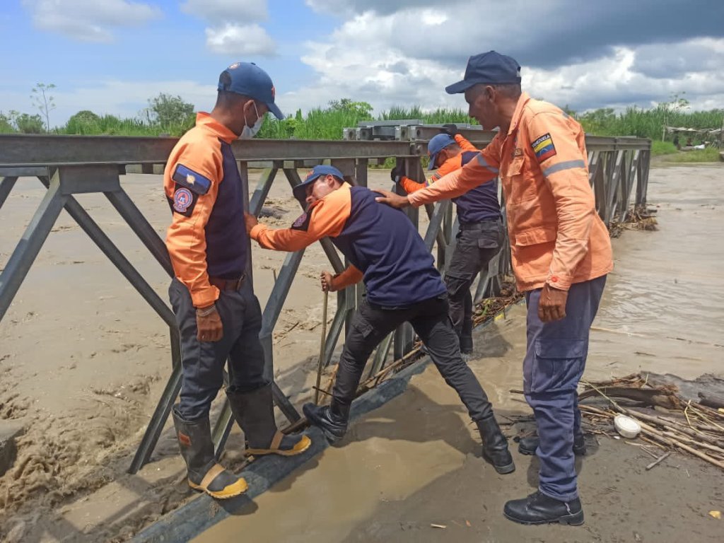 Más de 800 familias afectadas por lluvias en el estado&nbsp;Zulia