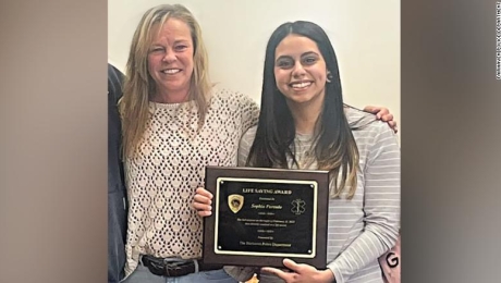 Salva la vida de una mujer mientras entregaba&nbsp;pizza