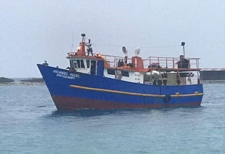 6 desaparecidos al zozobrar barco venezolano en aguas&nbsp;colombianas