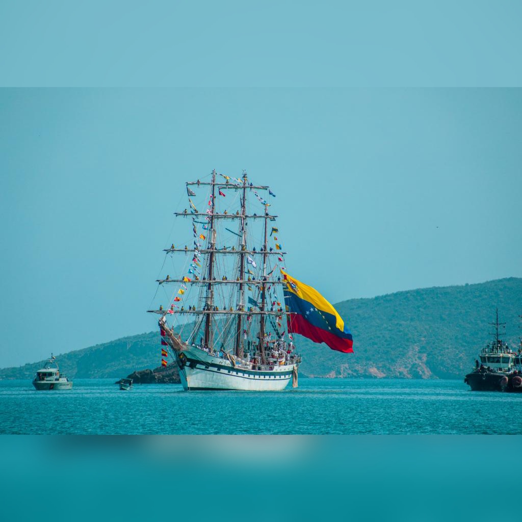 Buque Escuela Simón Bolívar arribó al estado&nbsp;Anzoátegui