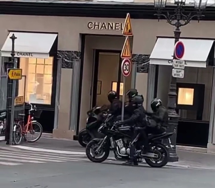Robo millonario a mano armada en una tienda de Chanel en&nbsp;París