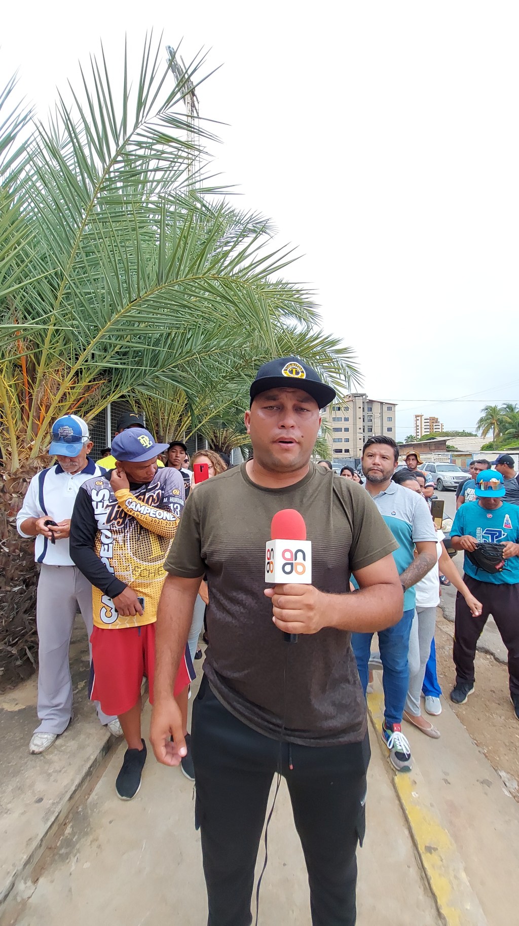 Entrenadores y representantes de Tigritos de Lechería denuncian arbitrariedad dentro del&nbsp;estadio