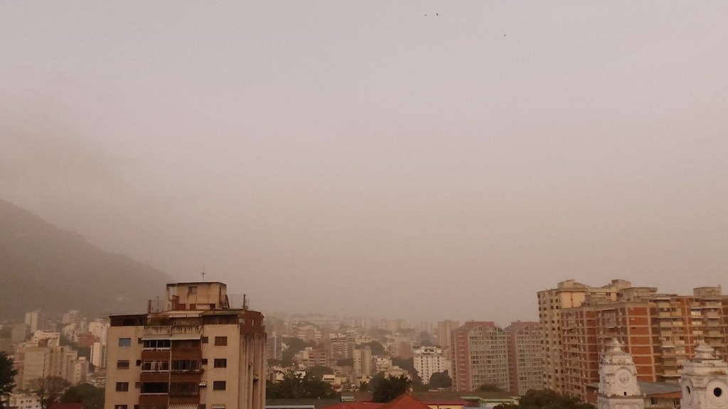 Polvo del Sáhara se mantiene sobre la franja norte del&nbsp;país