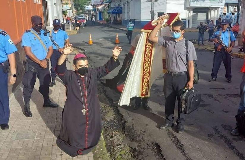 Detienen a obispo y otros cinco sacerdotes en&nbsp;Nicaragua