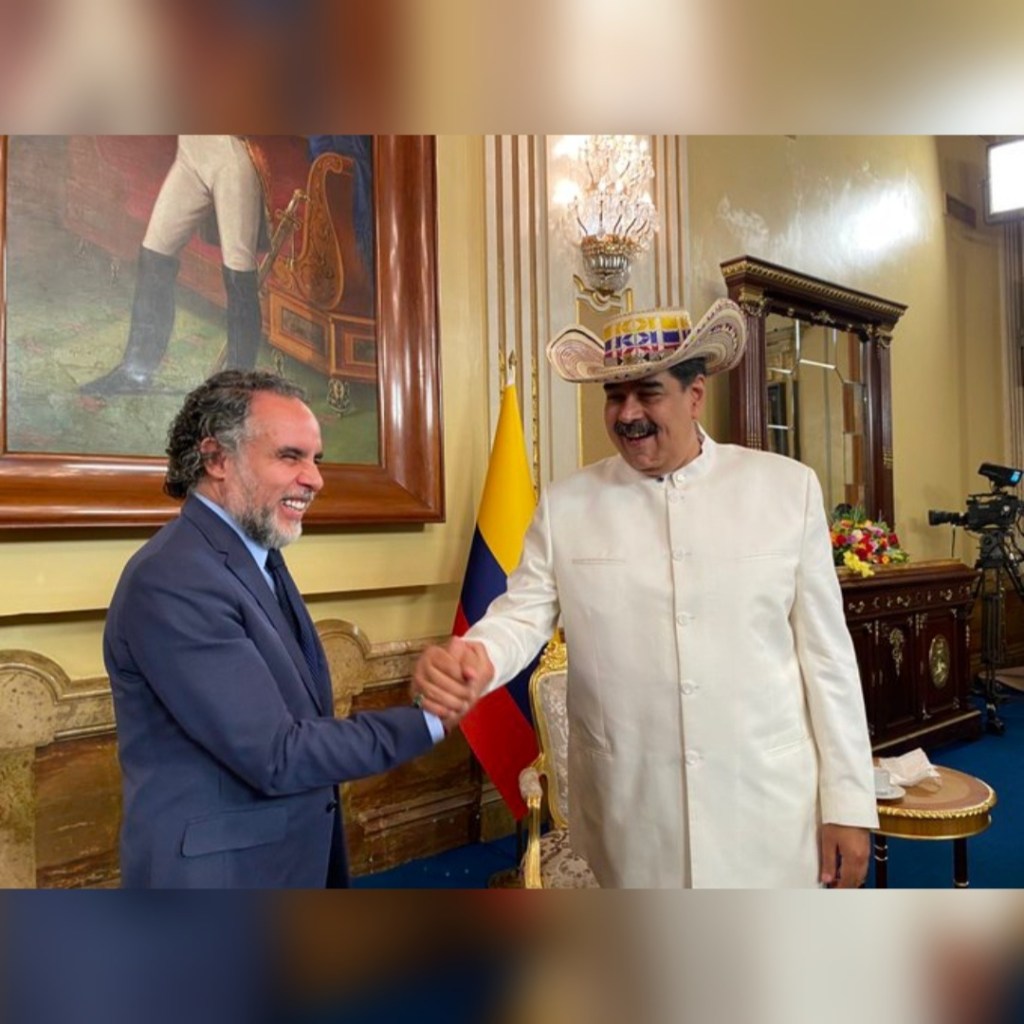 Embajador de Colombia presentó credenciales a Nicolás&nbsp;Maduro