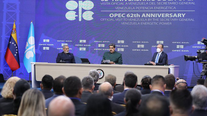 Maduro insta a mantener precio del barril de petróleo alrededor de los&nbsp;$100