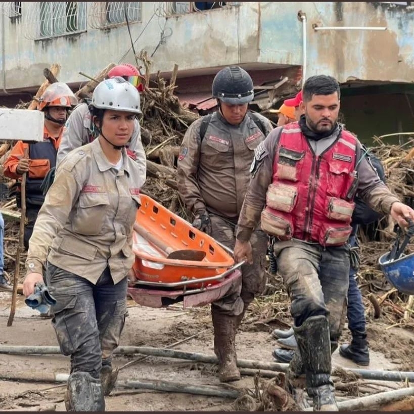 Hallan cuatro cuerpos sin vida en el rio Tuy, presumen sean víctimas de la tragedia de Las&nbsp;Tejerías