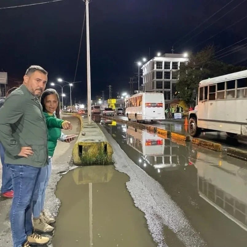 Realizan trabajos de rehabilitación en la Av.&nbsp;Intercomunal