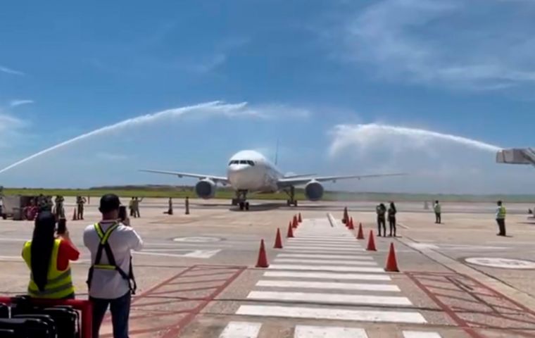 400 turistas rusos aterrizan en&nbsp;Margarita