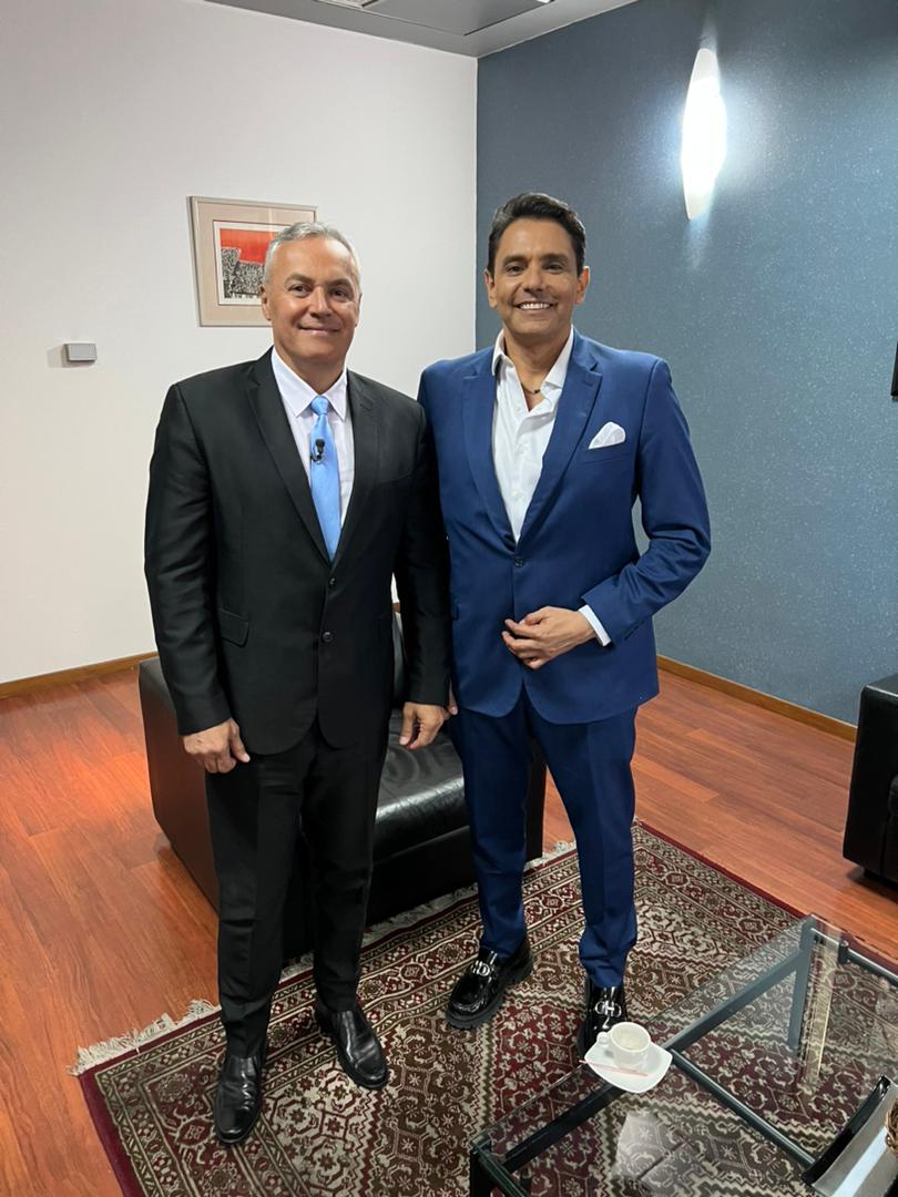 Alcalde pide al ministro de turismo abrir aeropuerto de San&nbsp;tomé