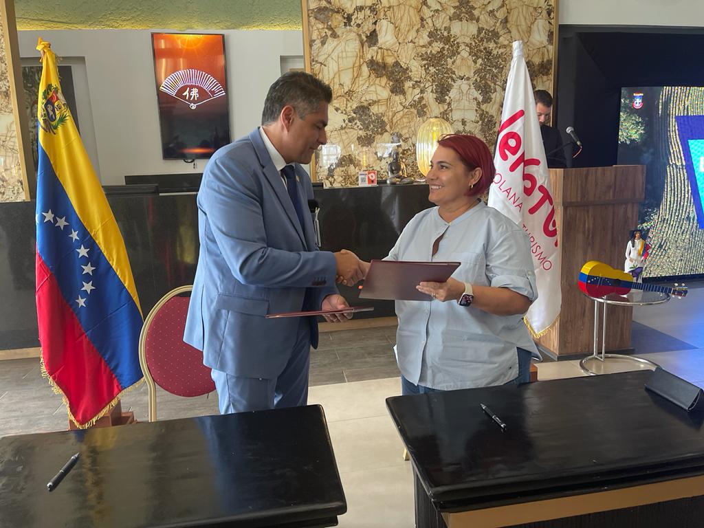 Venetur suscribe convenio con la Universidad&nbsp;Yacambú