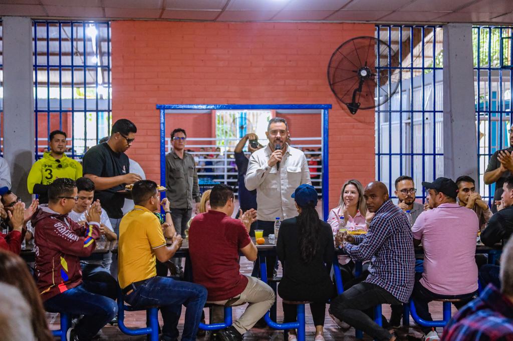 Gobernador  Marcano entregó el comedor de la UDO totalmente&nbsp;renovado