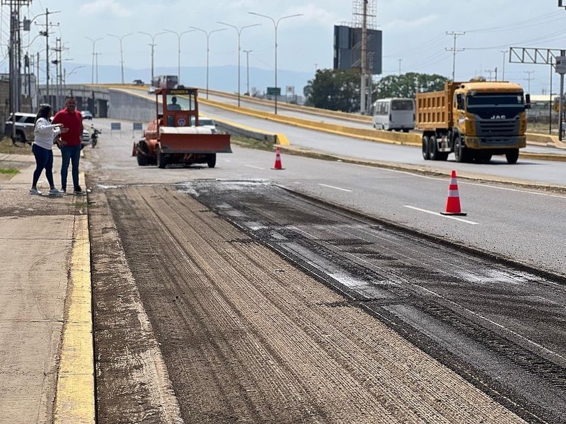 Continúa plan de rehabilitación de la avenida Argimiro&nbsp;Gabaldón