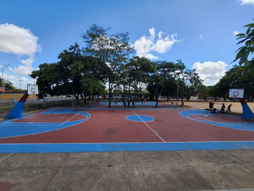 Avanza rehabilitación del Parque Deportivo Andrés Bello de El&nbsp;Tigre