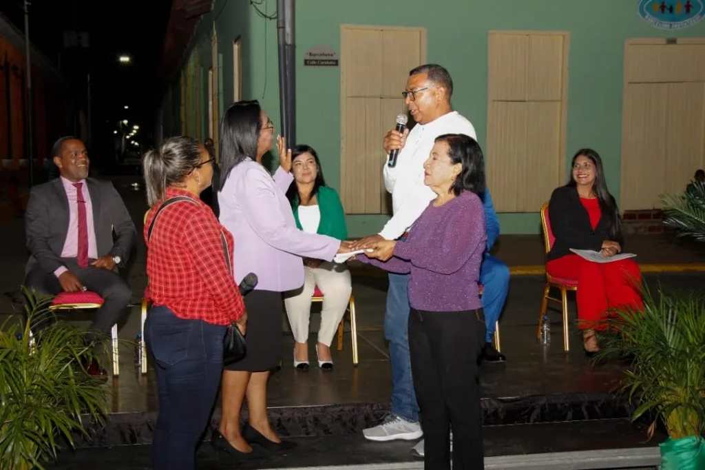 Con 10 votos a favor y una abstención quedó ratificada directiva de la Cámara Municipal de&nbsp;Barcelona