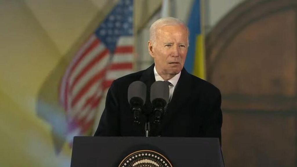 Biden dice que Putin cometió un «gran error» con suspensión de tratado&nbsp;nuclear