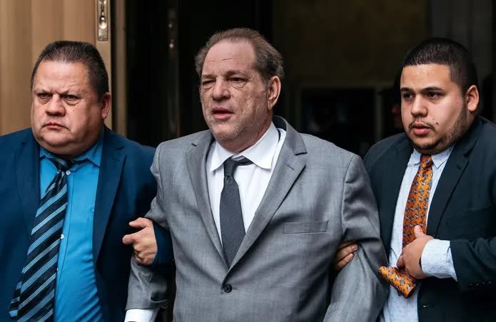 Harvey Weinstein es sentenciado a 16 años de prisión tras nuevo caso de&nbsp;violación