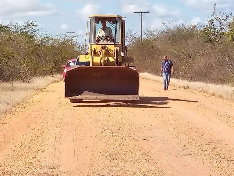 Inician trabajos en vialidad de Mundo&nbsp;Nuevo