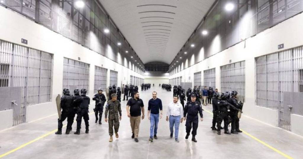 «La cárcel más grande de América» fue construida en El&nbsp;Salvador