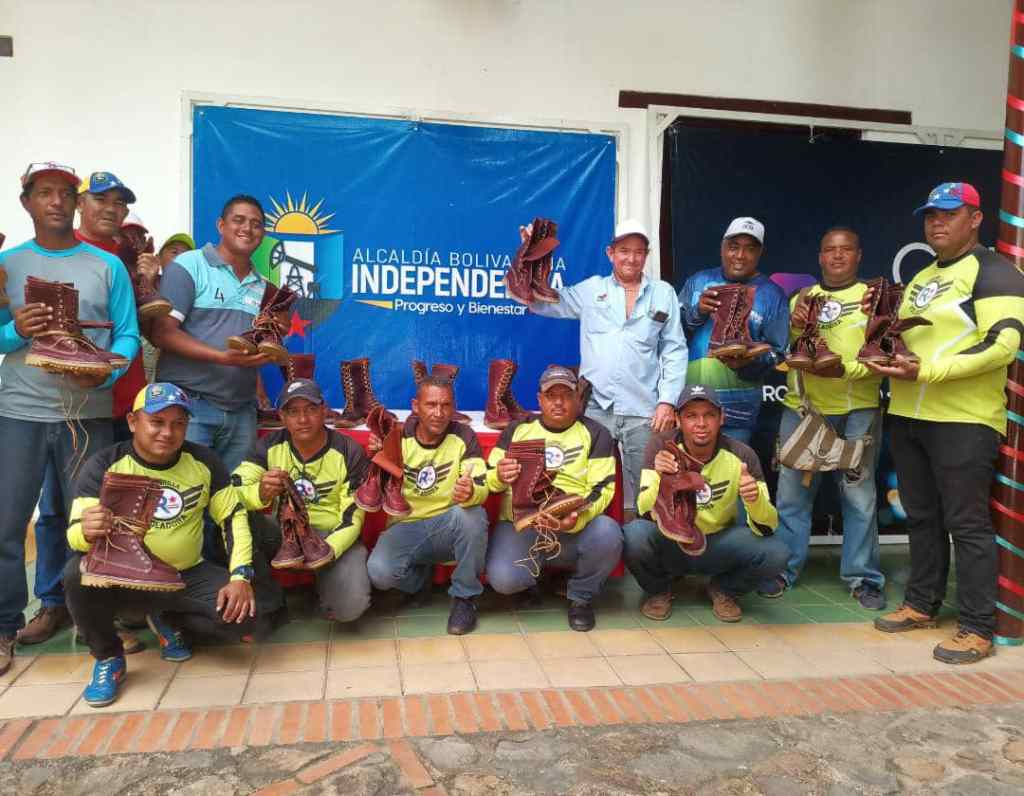 Alcaldía de Independencia entregó implementos de trabajo a personal de Servicios&nbsp;Públicos