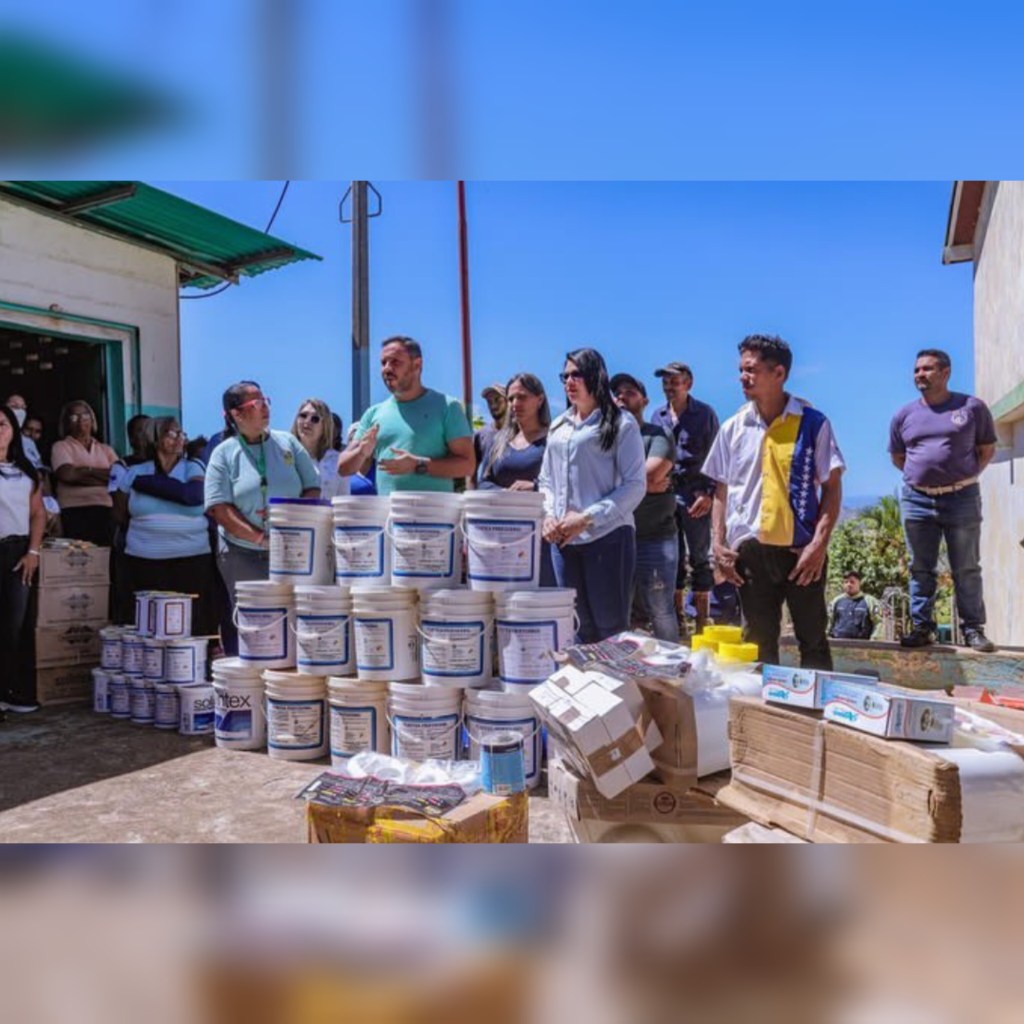 Entregan materiales para reparación de escuela en&nbsp;Guanta