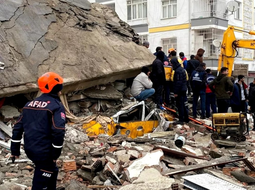 Erdogan declara siete días de luto nacional por las víctimas del terremoto en&nbsp;Turquía