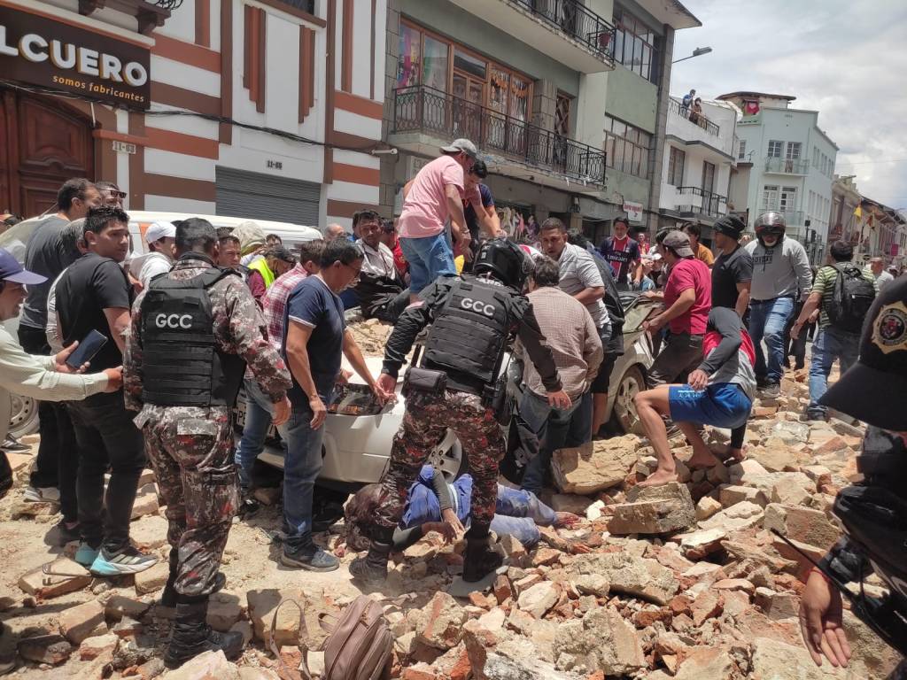 Sismo de 6.5 sacude&nbsp;Ecuador