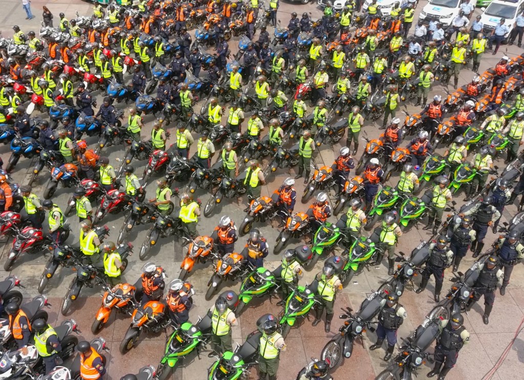 Despliegan a más de 140 mil funcionarios de seguridad para Semana&nbsp;Santa