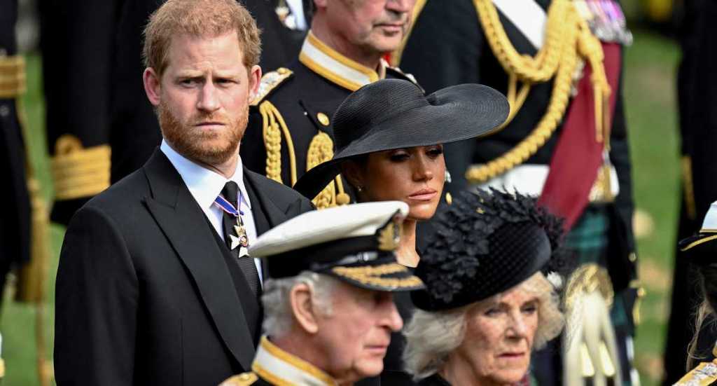 Carlos III planea retirar a Enrique y Meghan su residencia en&nbsp;Windsor