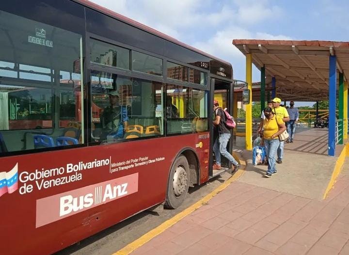 Pasaje del BTR aumenta de 2 a 4&nbsp;bolívares
