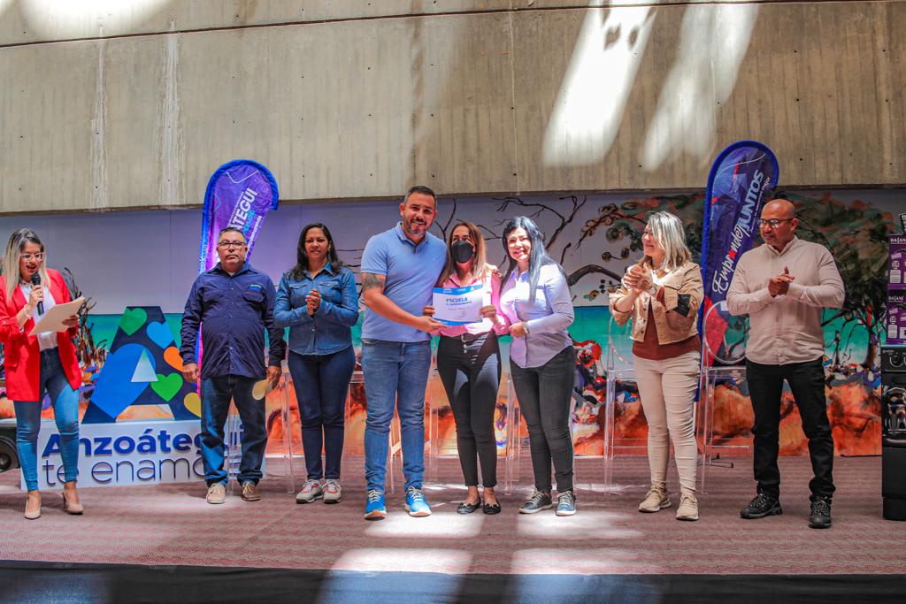 Más de 4 mil beneficiados con dotación a Escuelas para el Emprendimiento en&nbsp;Anzoátegui