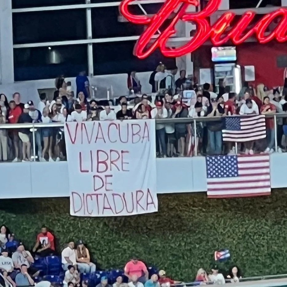 Protestan contra el régimen cubano en el Clásico Mundial de&nbsp;Béisbol