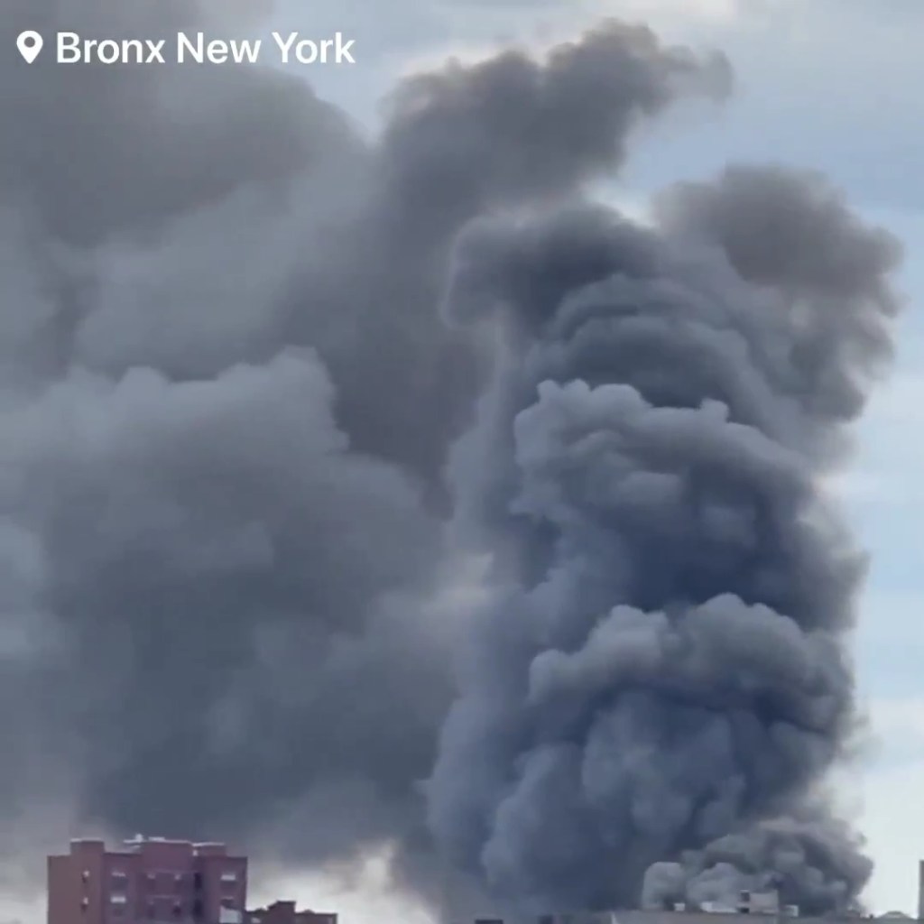 Al menos un muerto deja incendio en restaurante de Nueva&nbsp;York