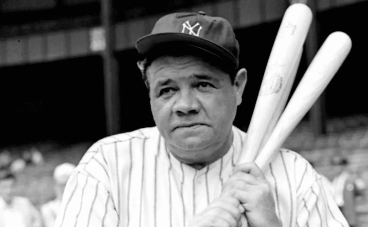 Subastan bate de Babe Ruth por cifra récord – Noticias de Aquí