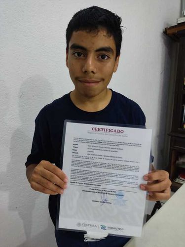 Tiene 13 años y ya escribió un libro de&nbsp;Matemáticas