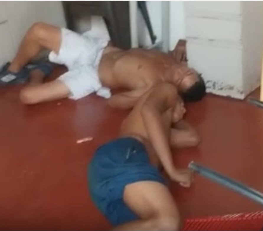 Entraron a robar a una casa pero se emborracharon y fueron&nbsp;atrapados