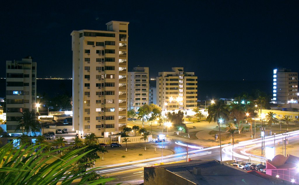 Piden controlar alto volumen en negocios alrededor de la Plaza Bolívar de&nbsp;Lechería