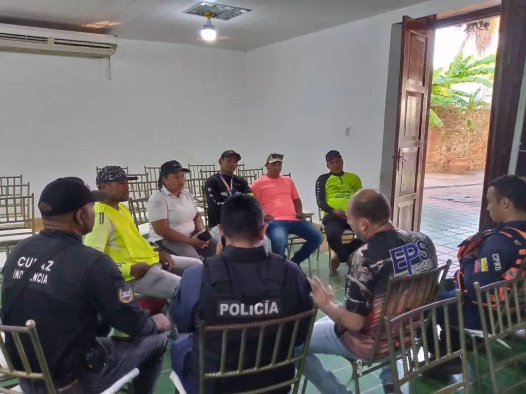 Cuerpos de seguridad y mototaxistas se reúnen para acordar normas de circulación en Ciudad&nbsp;Orinoco