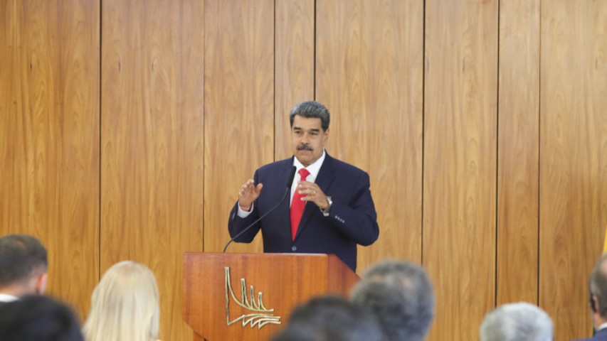 Maduro: Venezuela está lista para ayudar a construir una nueva&nbsp;Suramérica