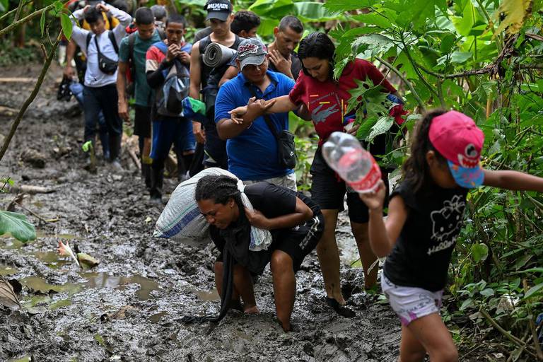 Padre e hija venezolanos murieron en la selva  del Darién intentando llegar a Estados&nbsp;Unidos