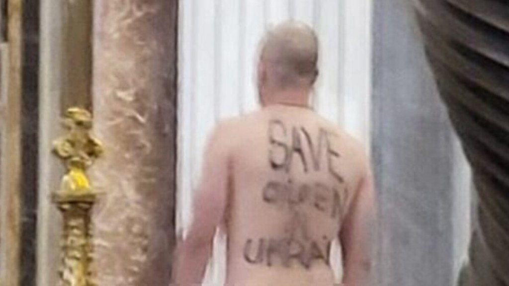 Un hombre se desnudó en pleno altar de la Basílica de San&nbsp;Pedro